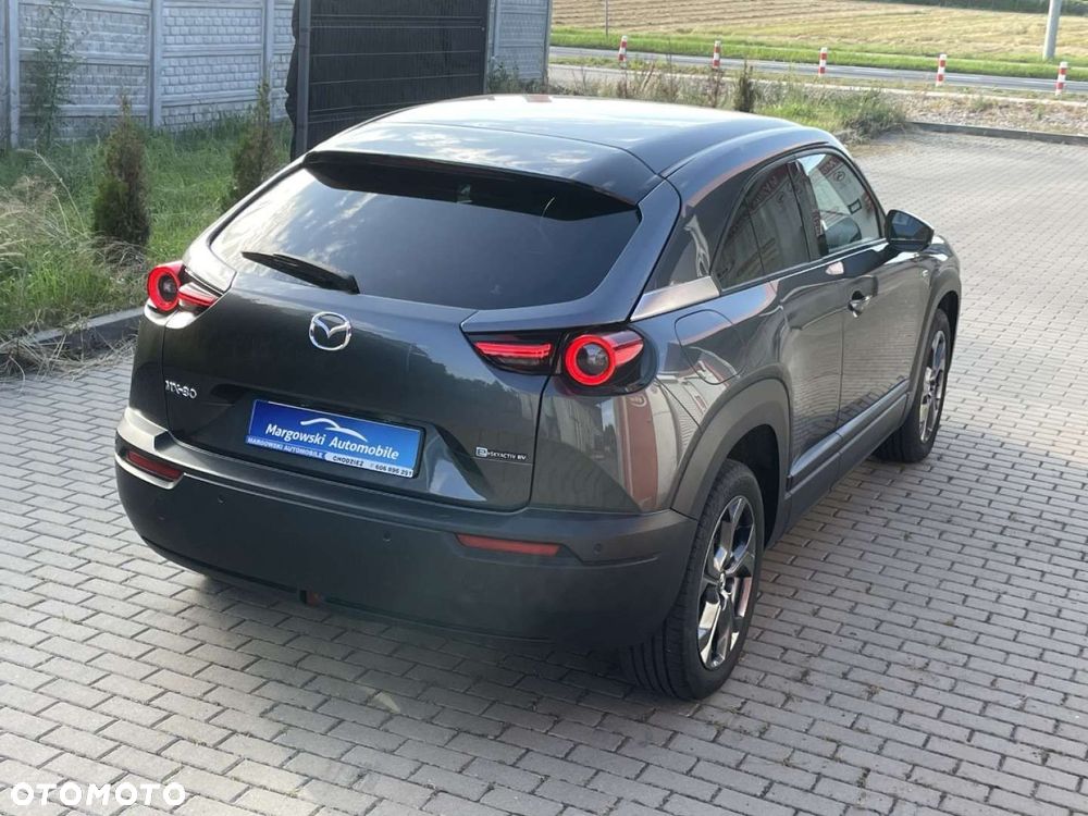 Mazda MX-30 - 16