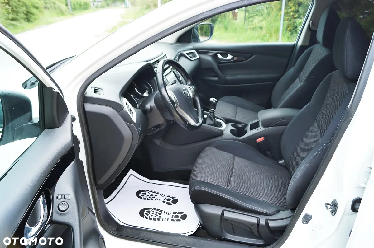 Nissan Qashqai 1.2 DIG-T N-Connecta - 15