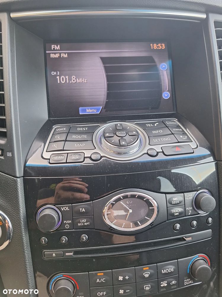 Infiniti FX FX30d S - 15