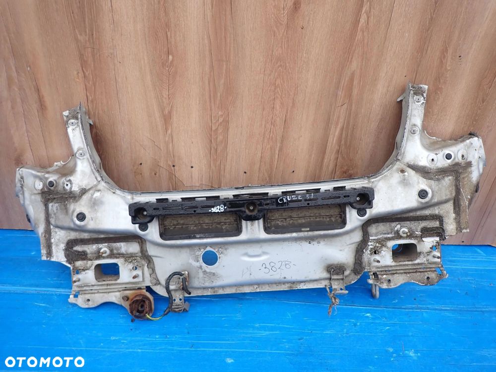 CHEVROLET CRUZE 5d 08- PAS TYLNY - 1