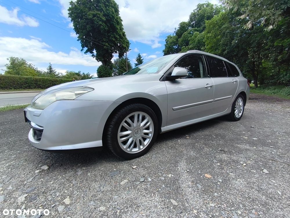Renault Laguna dCi 150 FAP GT - 6