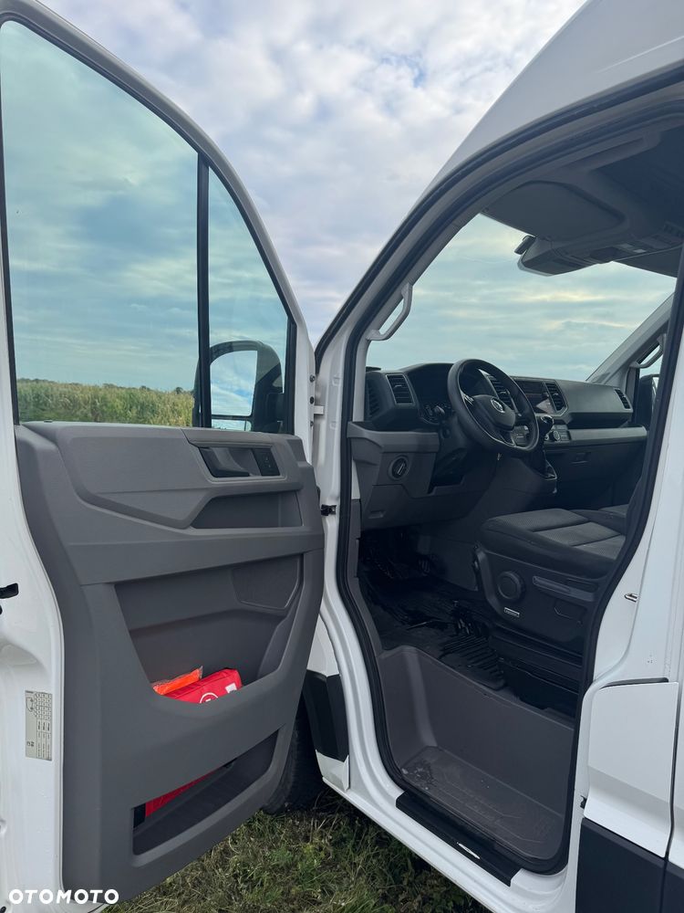 Volkswagen Crafter - 11
