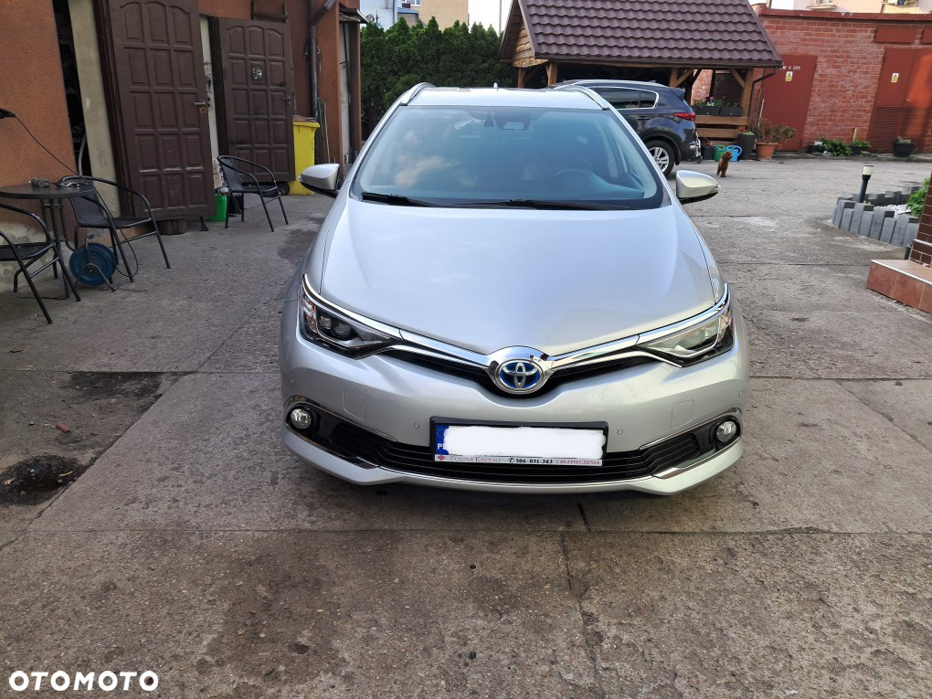 Toyota Auris - 4