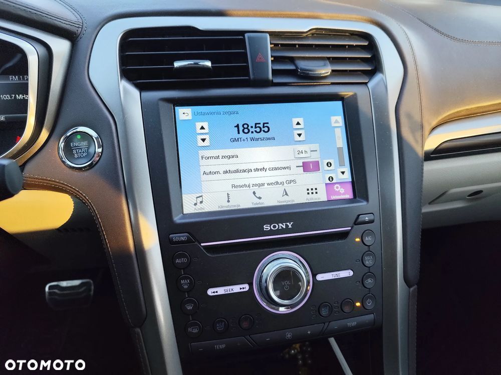 Ford Fusion 2.0 EcoBoost Titanium - 4