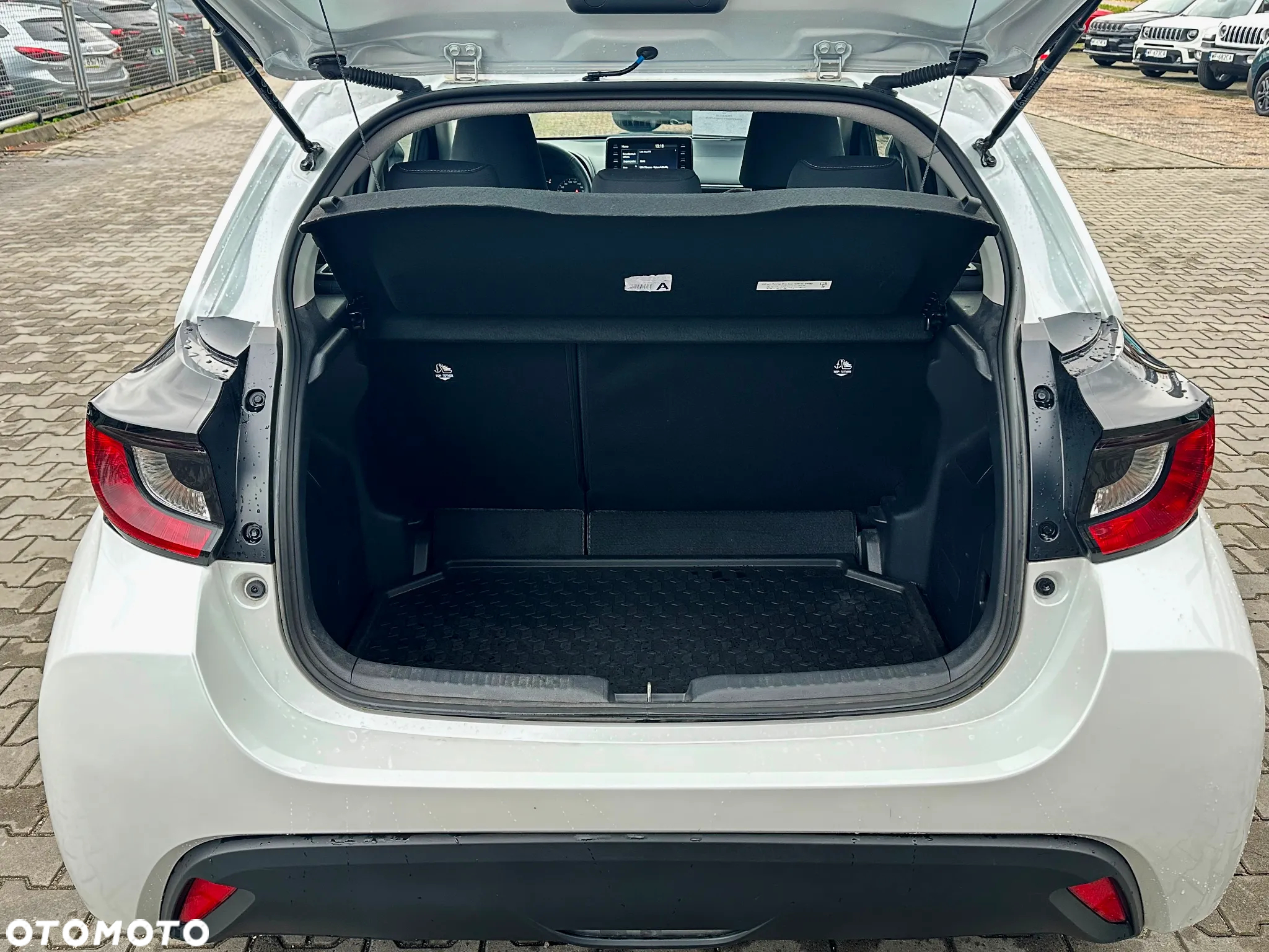 Mazda 2 - 21