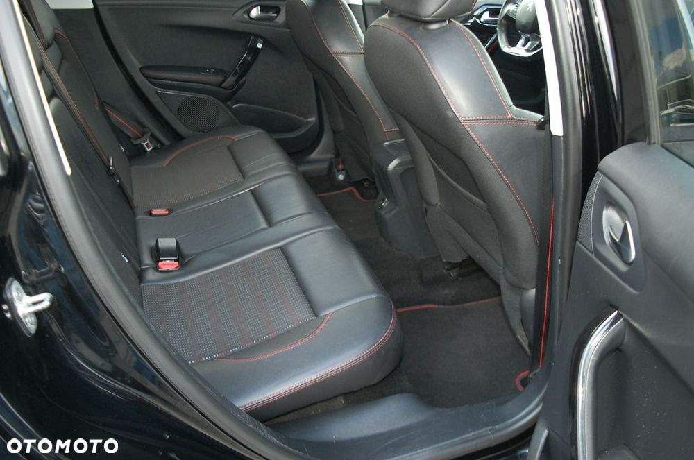 Peugeot 2008 - 28