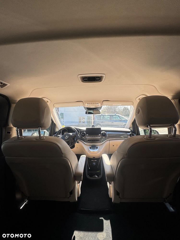 Mercedes-Benz Klasa V 300 d 4-Matic Avantgarde 9G-Tronic (d³ugi) - 6