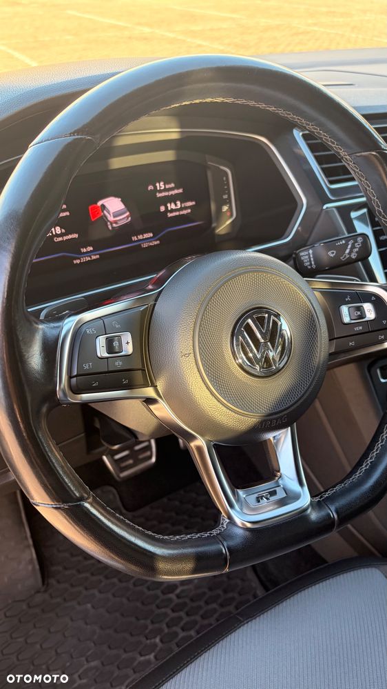Volkswagen Tiguan 2.0 TDI SCR 4Mot R-Line DSG - 6