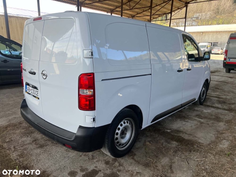 Opel Vivaro Van 1,5 CDTI 120 KM L1H1 2,7t - 5