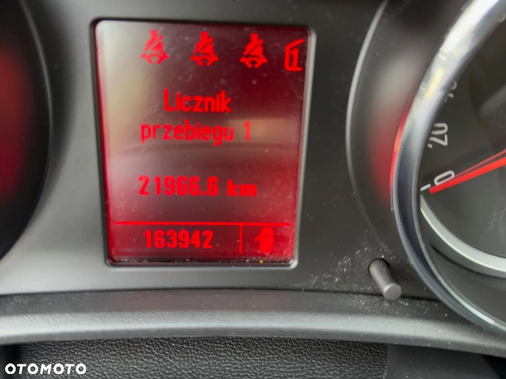Opel Astra 1.4 Turbo - 18