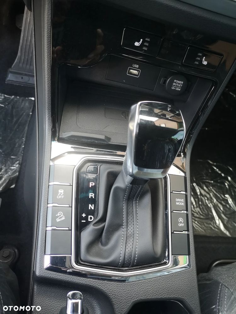 SsangYong/KGM Korando 1.5 T-GDI Adventure 2WD - 23
