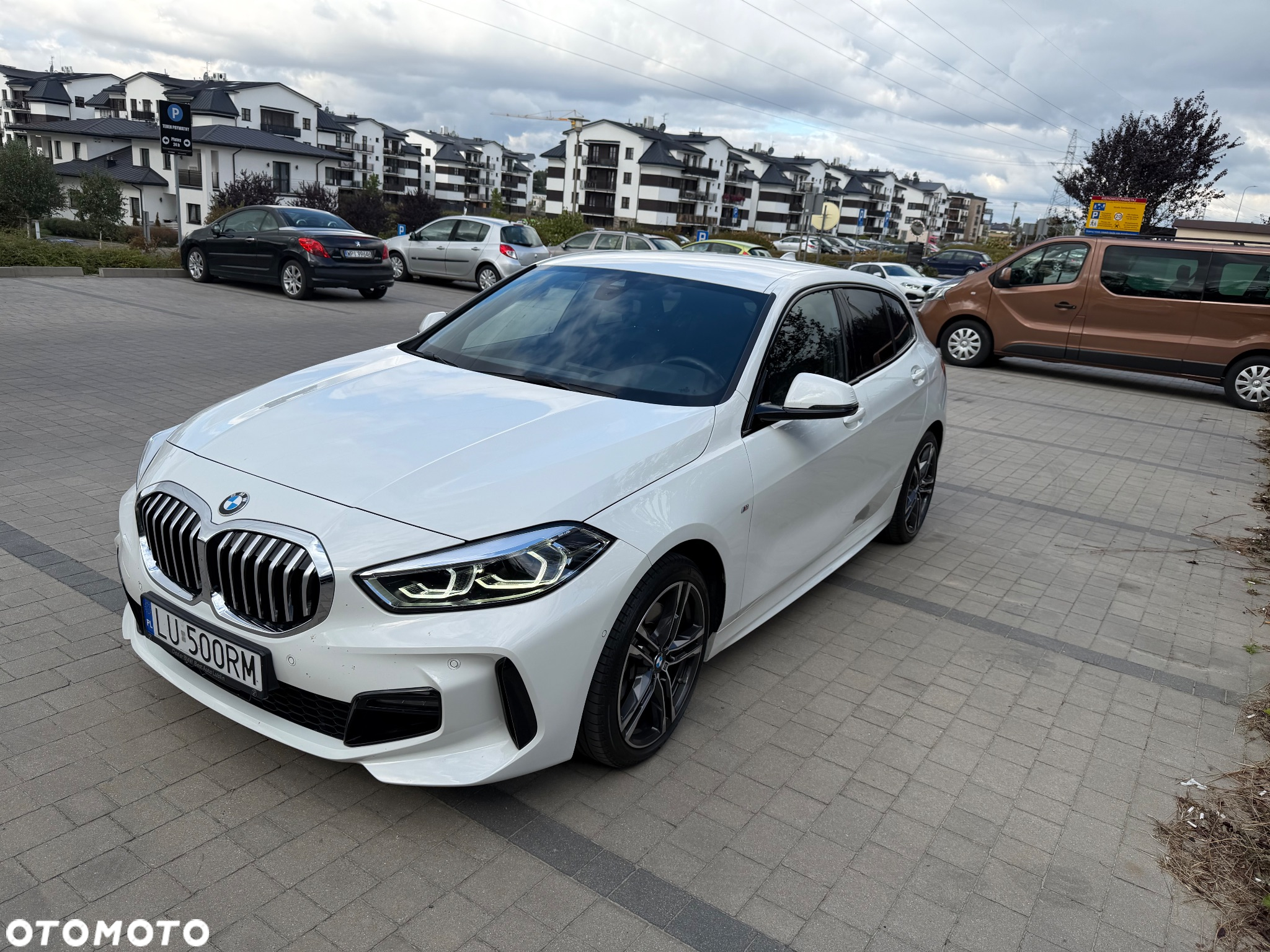 BMW Seria 1 120i - 6