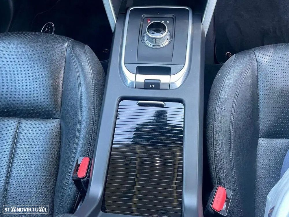 Land Rover Discovery Sport - 31