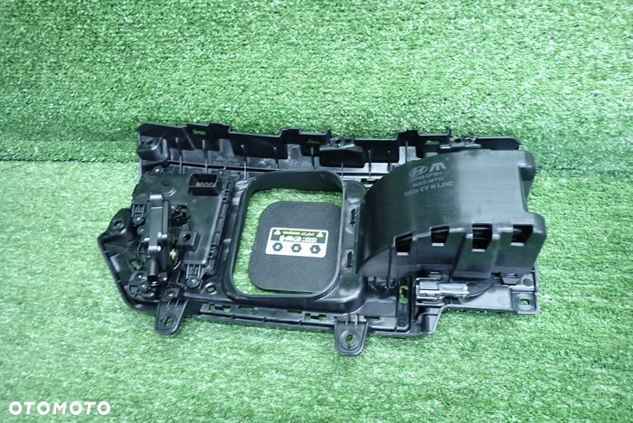 HYUNDAI KONA II EV ELECTRIC 23- gniazdo do ładowania 863CC-HF710 - 10