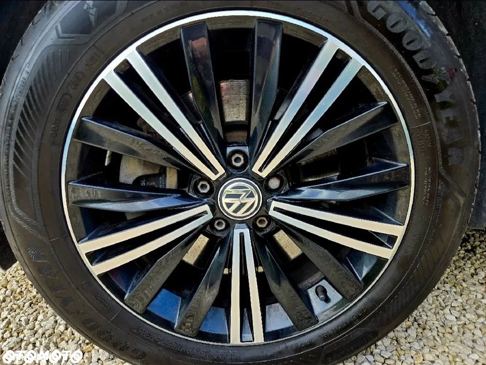 Volkswagen Tiguan 2.0 TDI SCR 4MOTION DSG Highline - 34