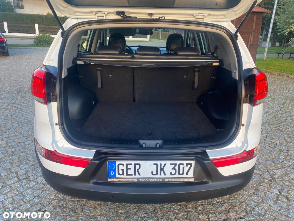 Kia Sportage 2.0 CRDI 184 4WD Automatik Fifa World Cup Edition - 33