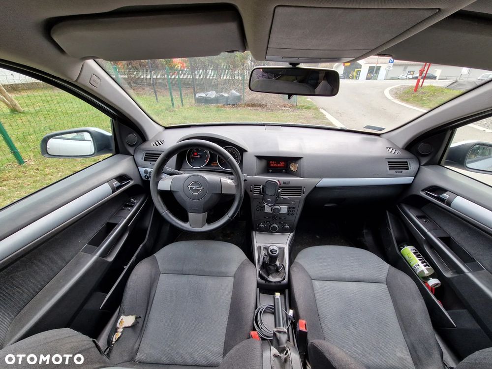 Opel Astra 1.9 CDTI Enjoy - 7