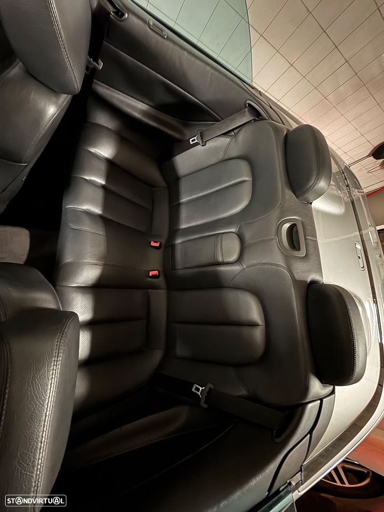 Mercedes-Benz CLK 230 - 10