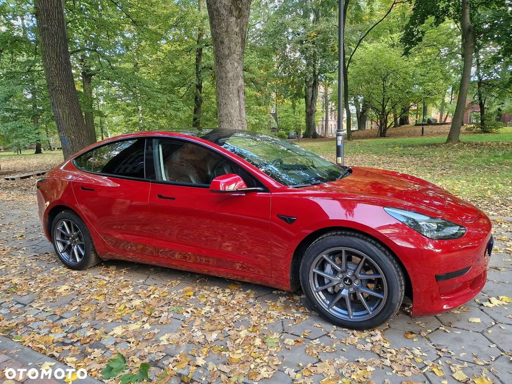 Tesla Model 3 RWD - 13