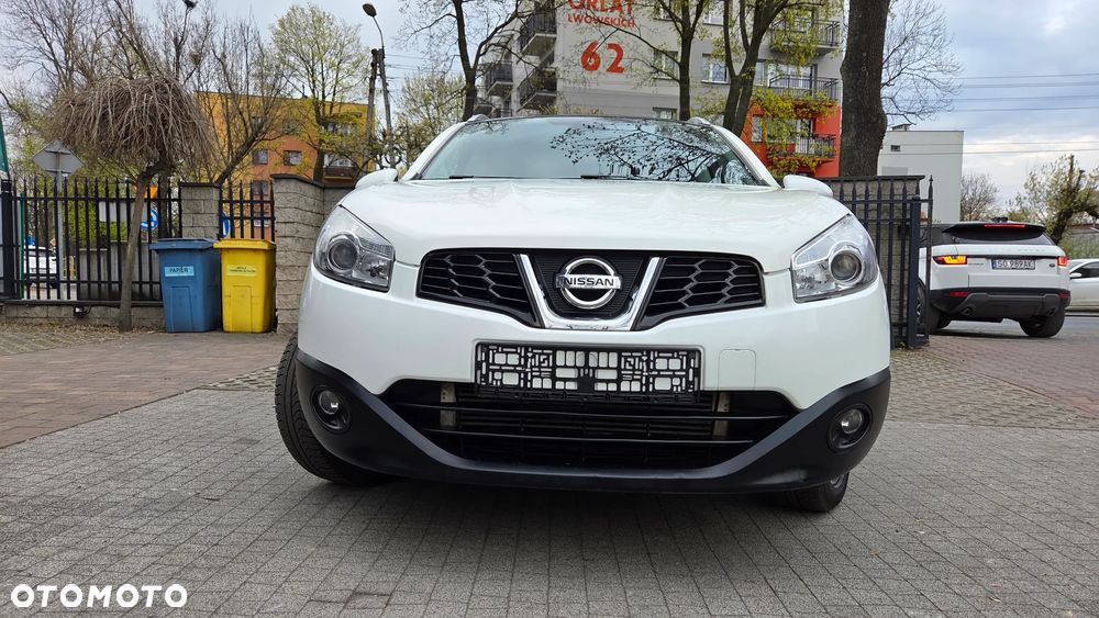 Nissan Qashqai 2.0 dCi 4 x 4 DPF tekna - 10