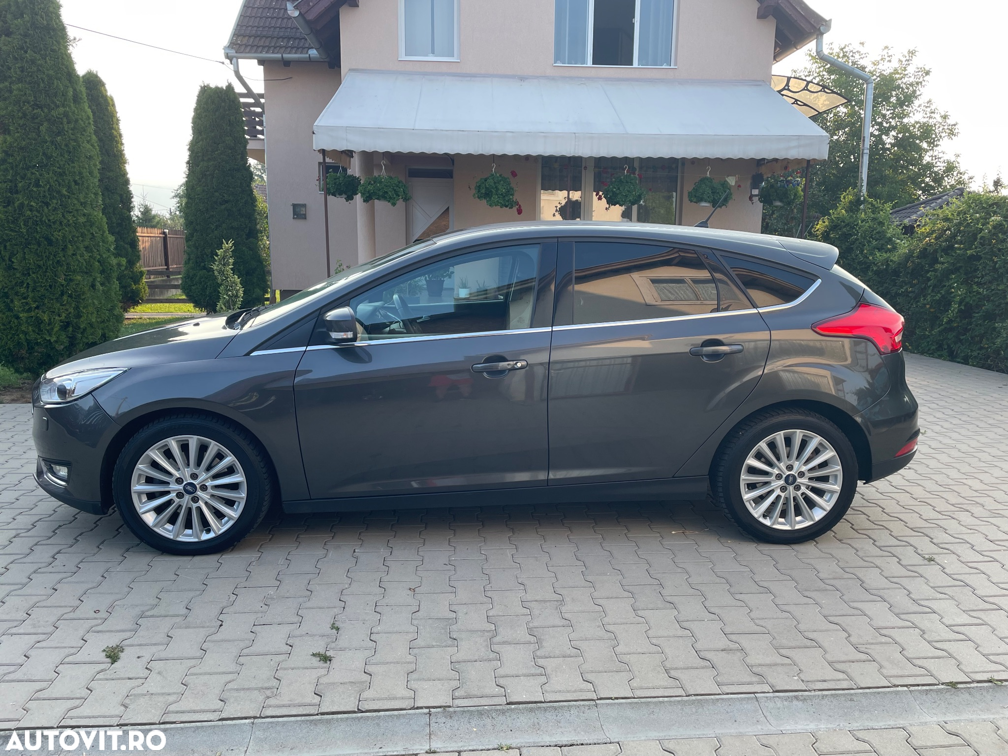 Ford Focus 1.5 Ecoboost Titanium Business - 2