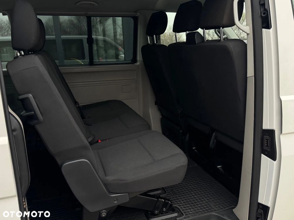 Volkswagen Caravelle 2.0 TDI L2 Trendline - 21