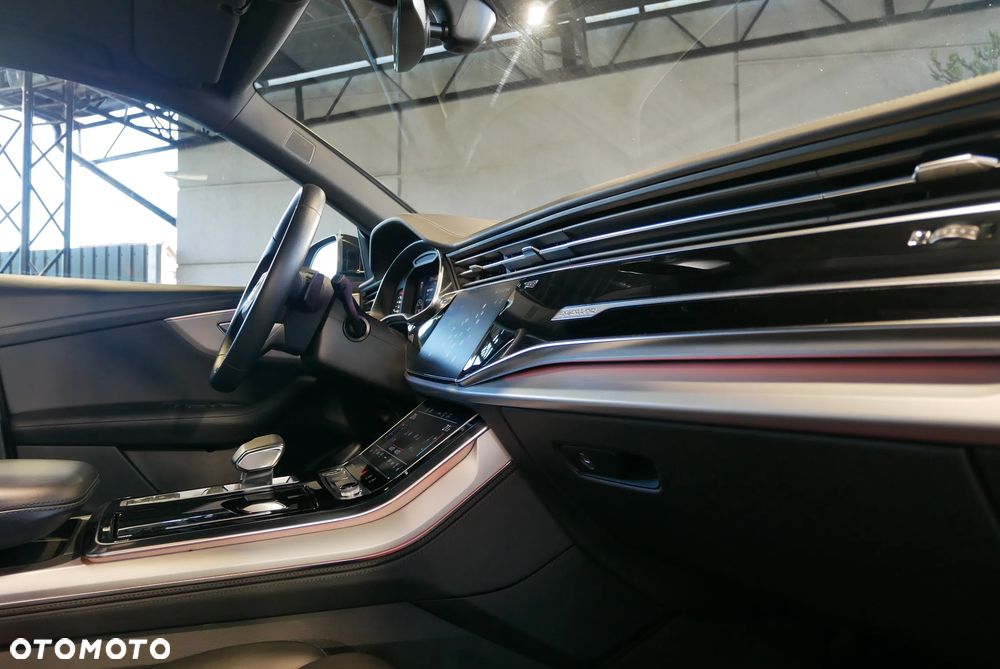 Audi Q8 50 TDI mHEV Quattro Tiptronic - 26