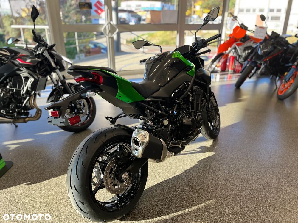 Kawasaki Z 900 - 5