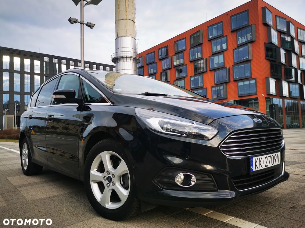 Ford S-Max 2.0 EcoBlue Titanium - 18