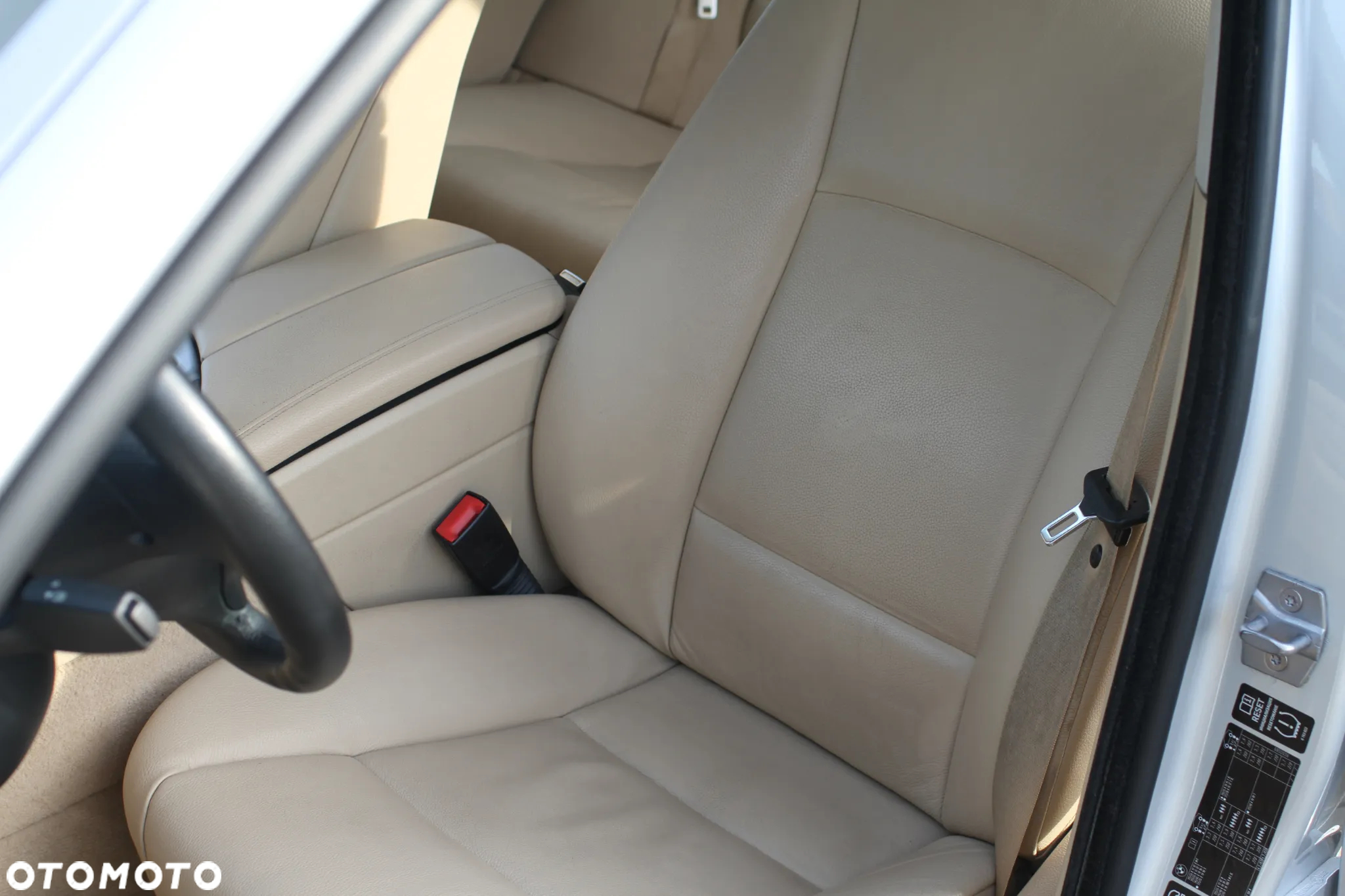 BMW Seria 5 525d xDrive Luxury Line - 25