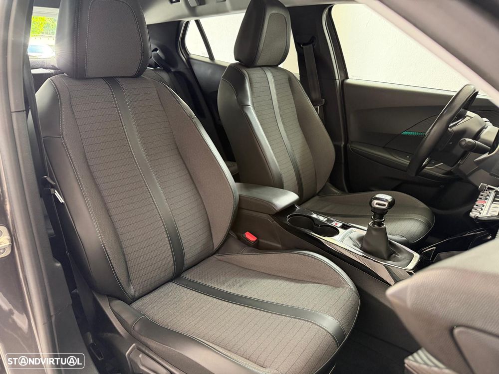 Peugeot 2008 1.5 BlueHDi Allure Pack - 17