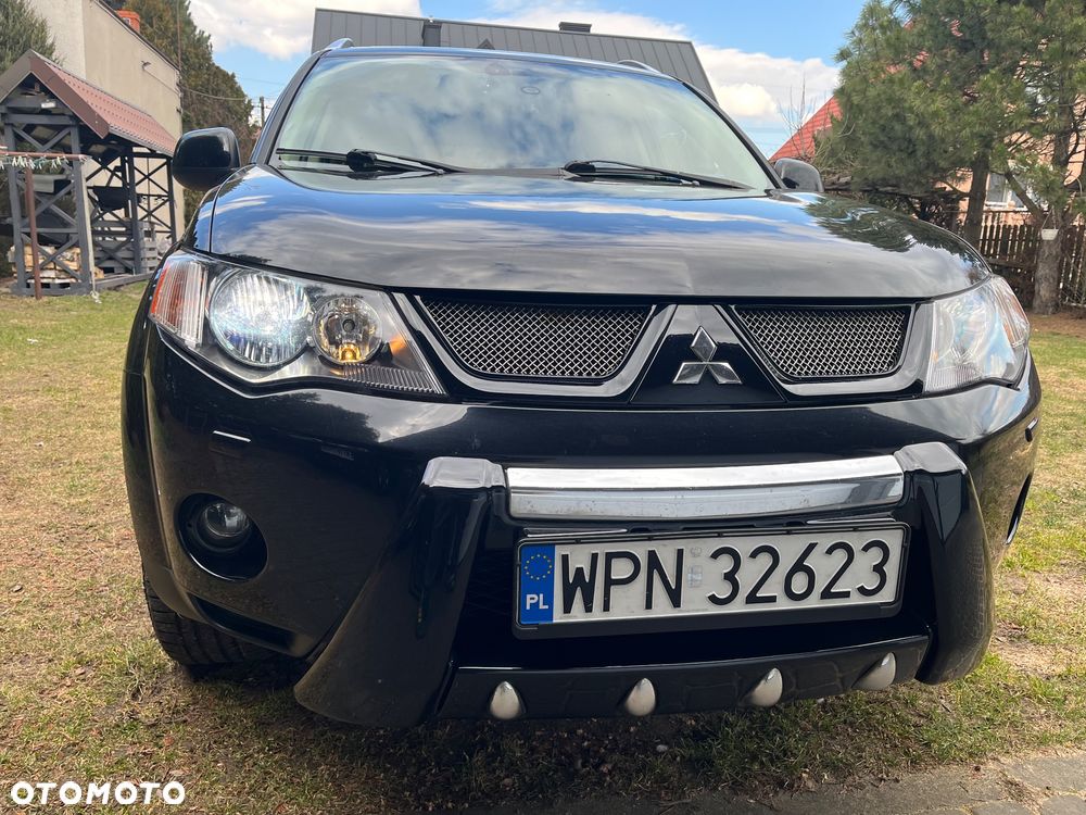 Mitsubishi Outlander 2.4 4WD CVT Intense - 2