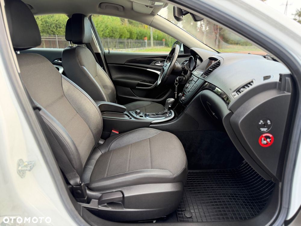 Opel Insignia 2.0 Turbo Cosmo - 12
