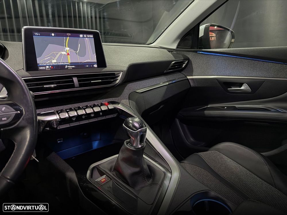 Peugeot 3008 1.2 PureTech Allure Pack - 15