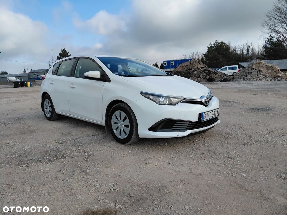 Toyota Auris 1.33 VVT-i Active - 8