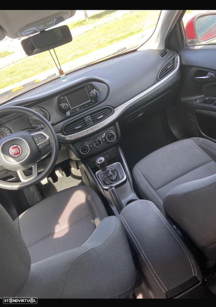 Fiat Tipo Station Wagon 1.3 M-Jet Easy - 5