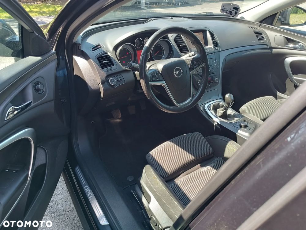Opel Insignia 1.6 Turbo Sport - 26