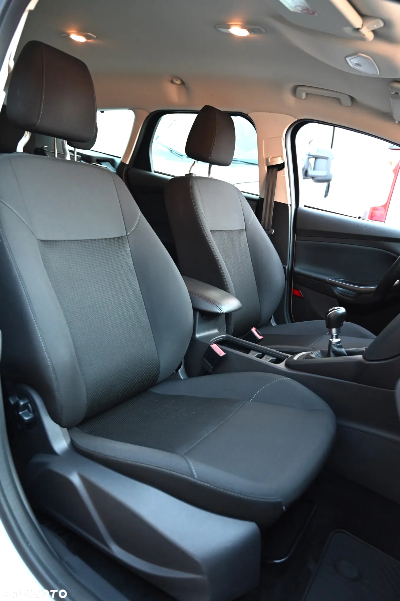 Ford Focus - 31