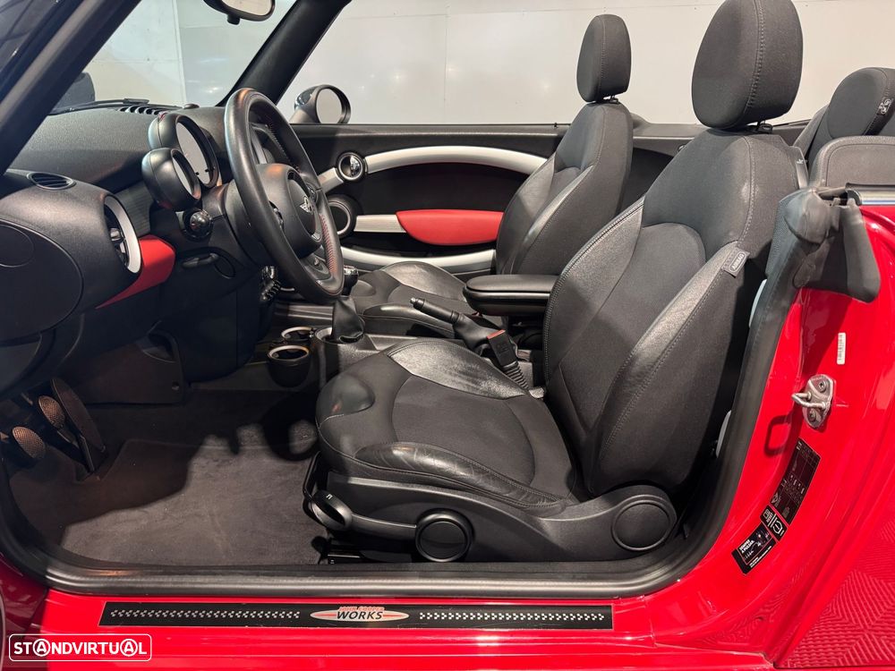 MINI Cabrio Cooper D - 17