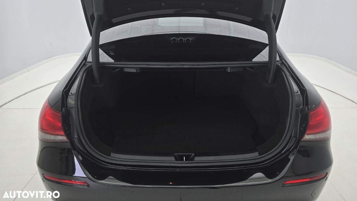 Mercedes-Benz A - 25