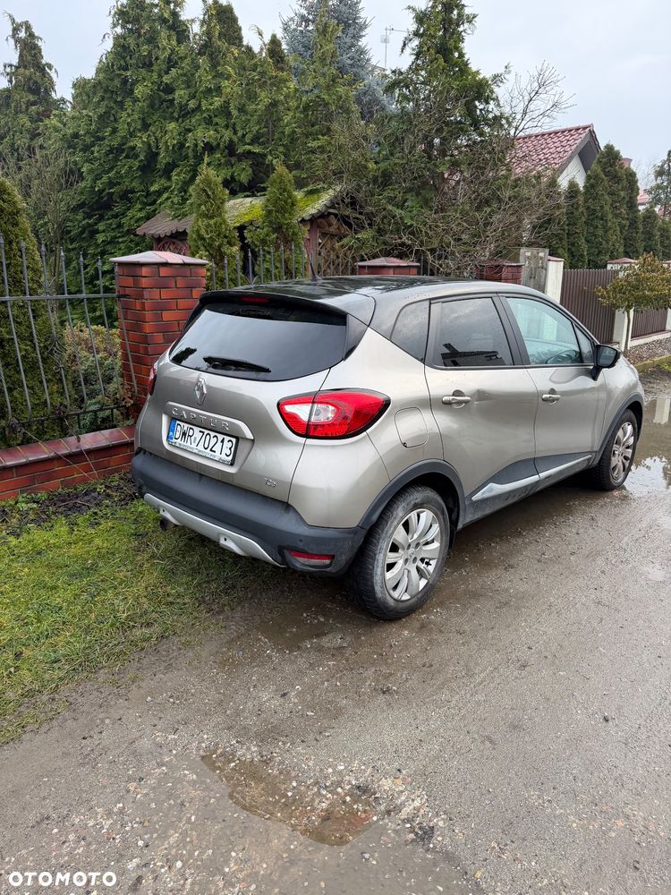 Renault Captur 1.2 TCe Zen EDC - 2