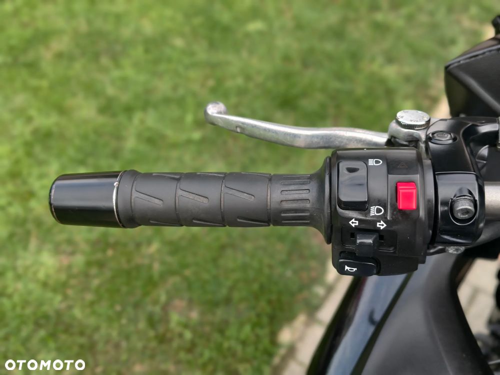 Kawasaki ER - 15