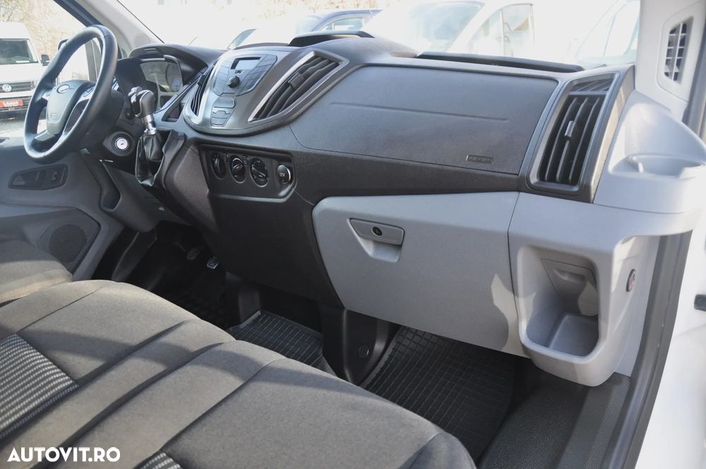 Ford Transit L4 Furgon DCIV RWD Trend - 14