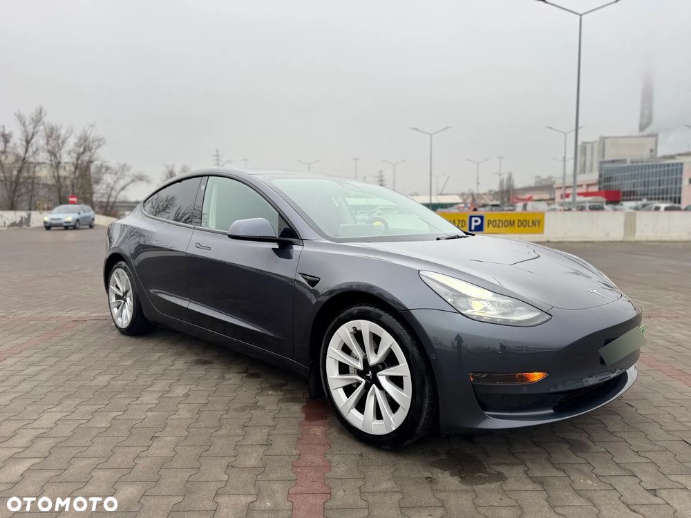 Tesla Model 3 RWD - 3