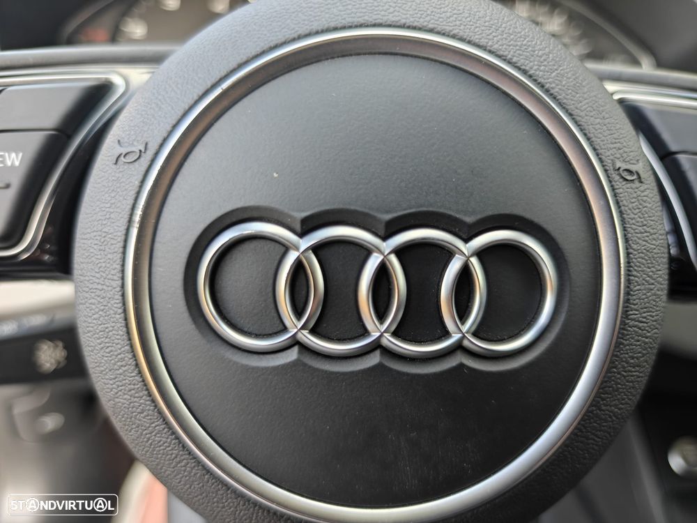 Audi A4 Avant 35 TDI Sport S tronic - 33