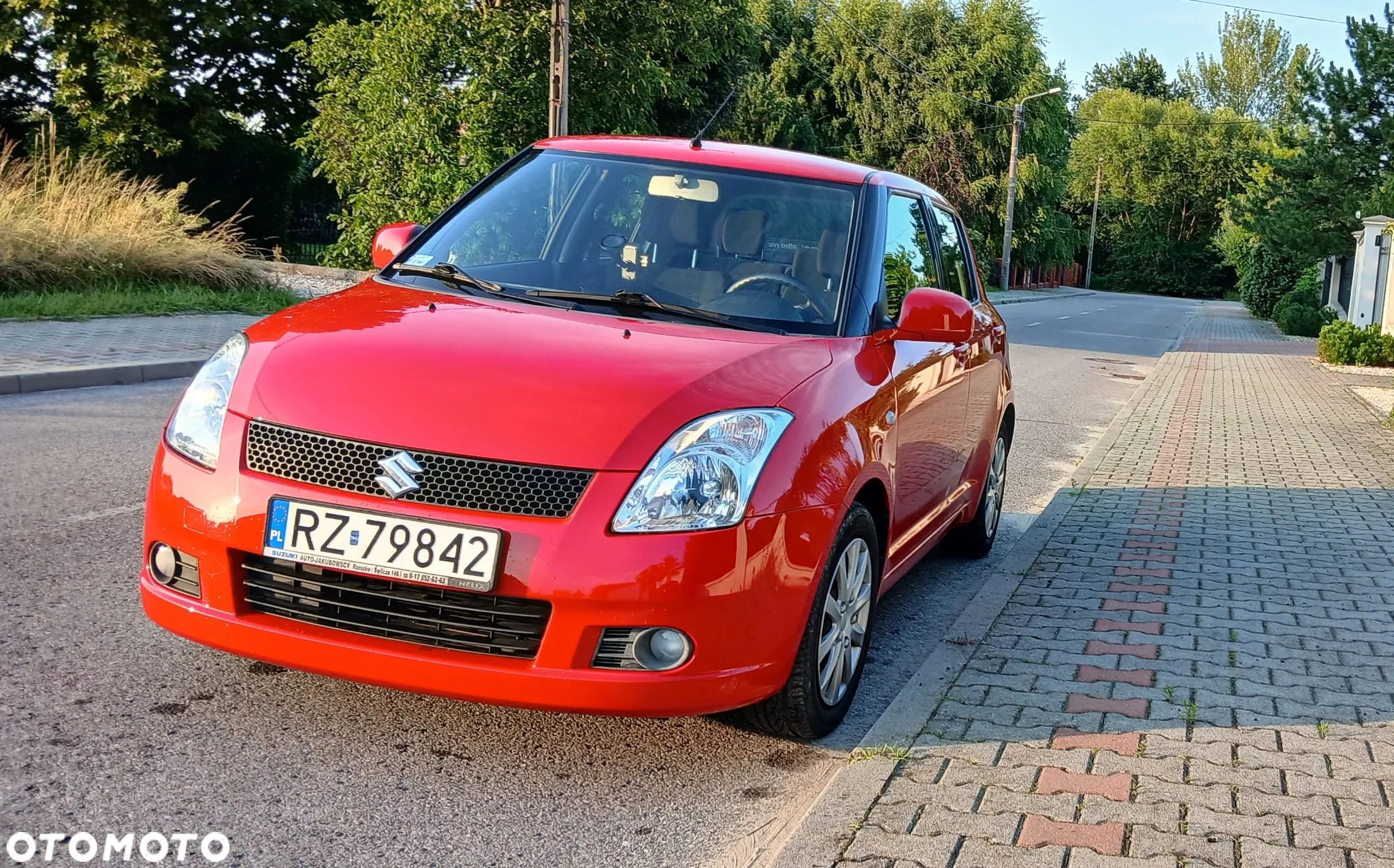 Suzuki Swift - 1