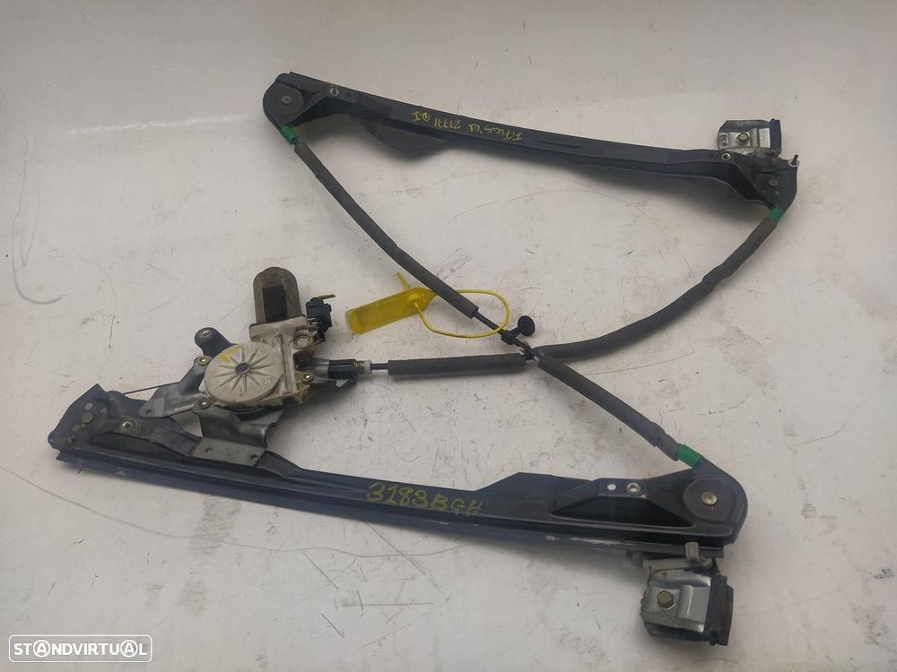 ELEVADOR DE VIDRO FRONTAL ESQUERDO FORD FOCUS 2001 - 2