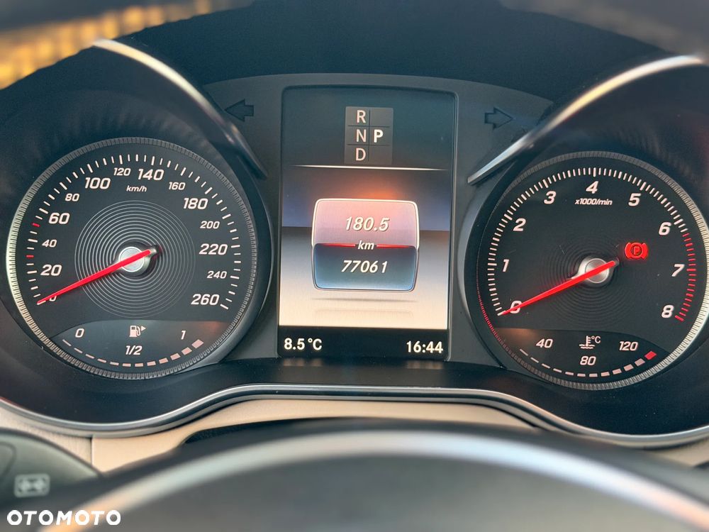 Mercedes-Benz Klasa C 200 4-Matic 7G-TRONIC - 19