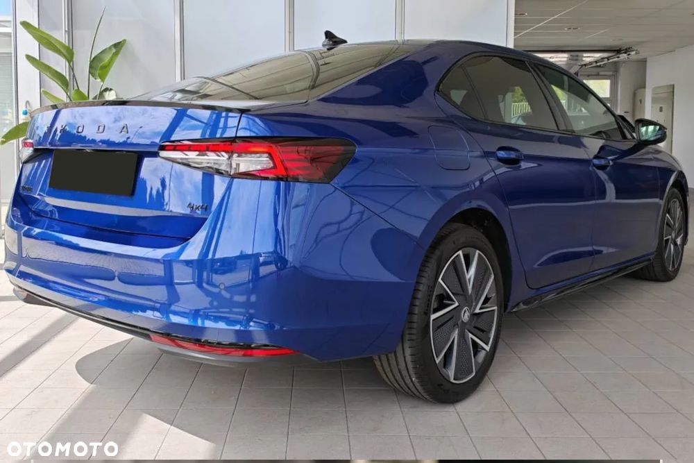 Skoda Superb 1.5 TSI Sportline DSG - 6