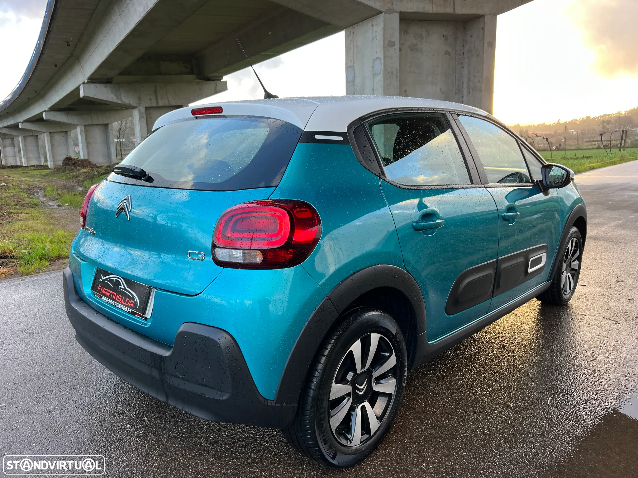 Citroën C3 1.2 PureTech Shine - 9